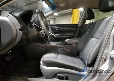 2017 Nissan Altima 2.5 из США, поврежденный, VIN 1N4AL3AP4HC481797